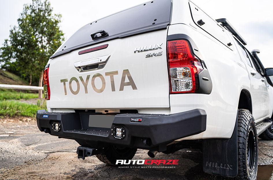 TOYOTA HILUX N80 4WD ZEPHYR MATTE BLACK